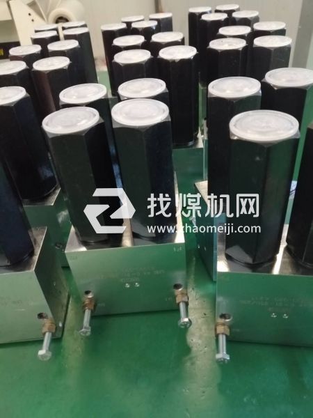 掘進(jìn)機(jī)平衡閥
