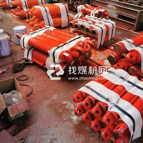 支架防倒千斤頂擺絲焊接精心裝配精細(xì)檢驗(yàn)